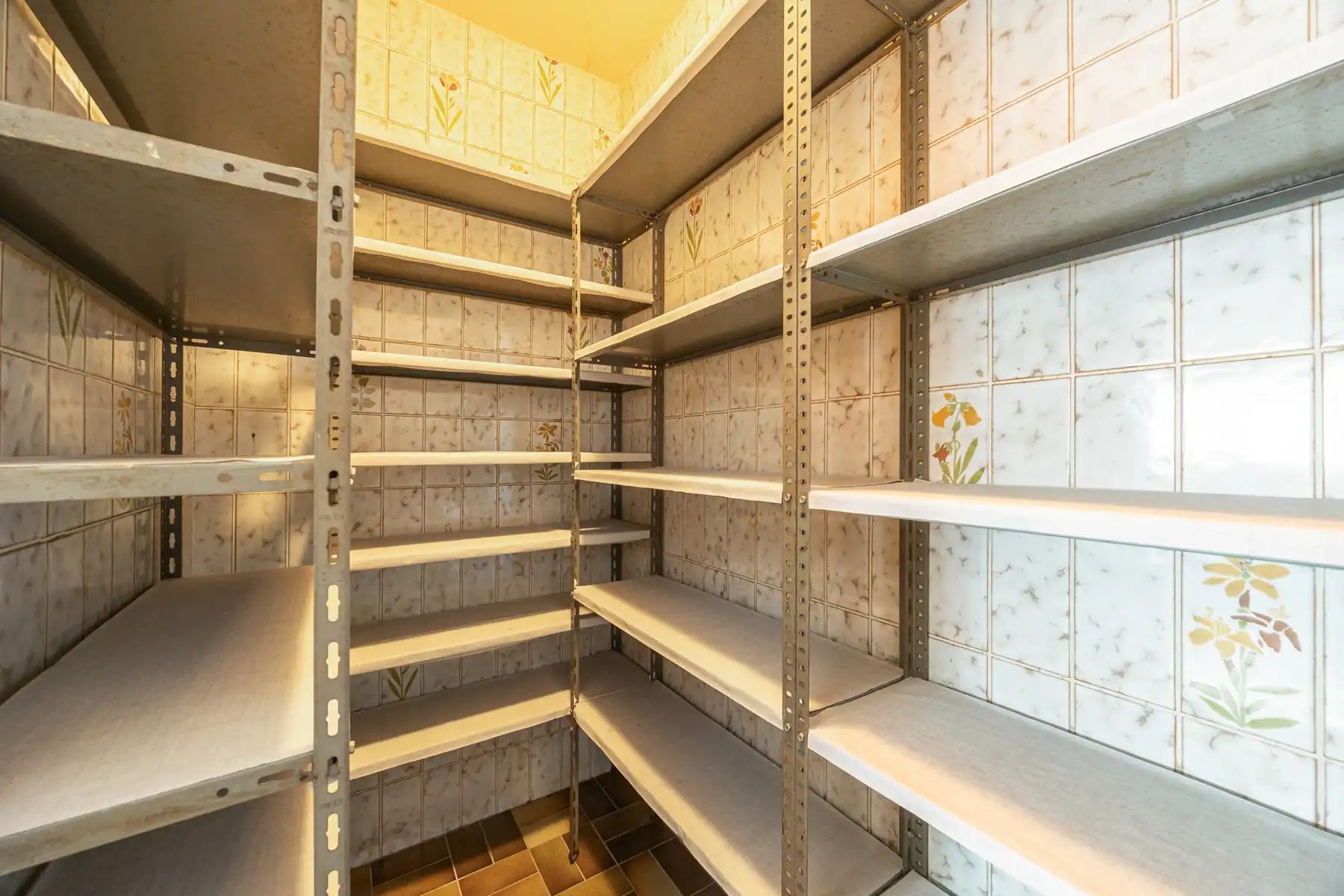 Laagbouwwoning met 3 slaapkamers en garage op een perceel van 629m².  foto 12