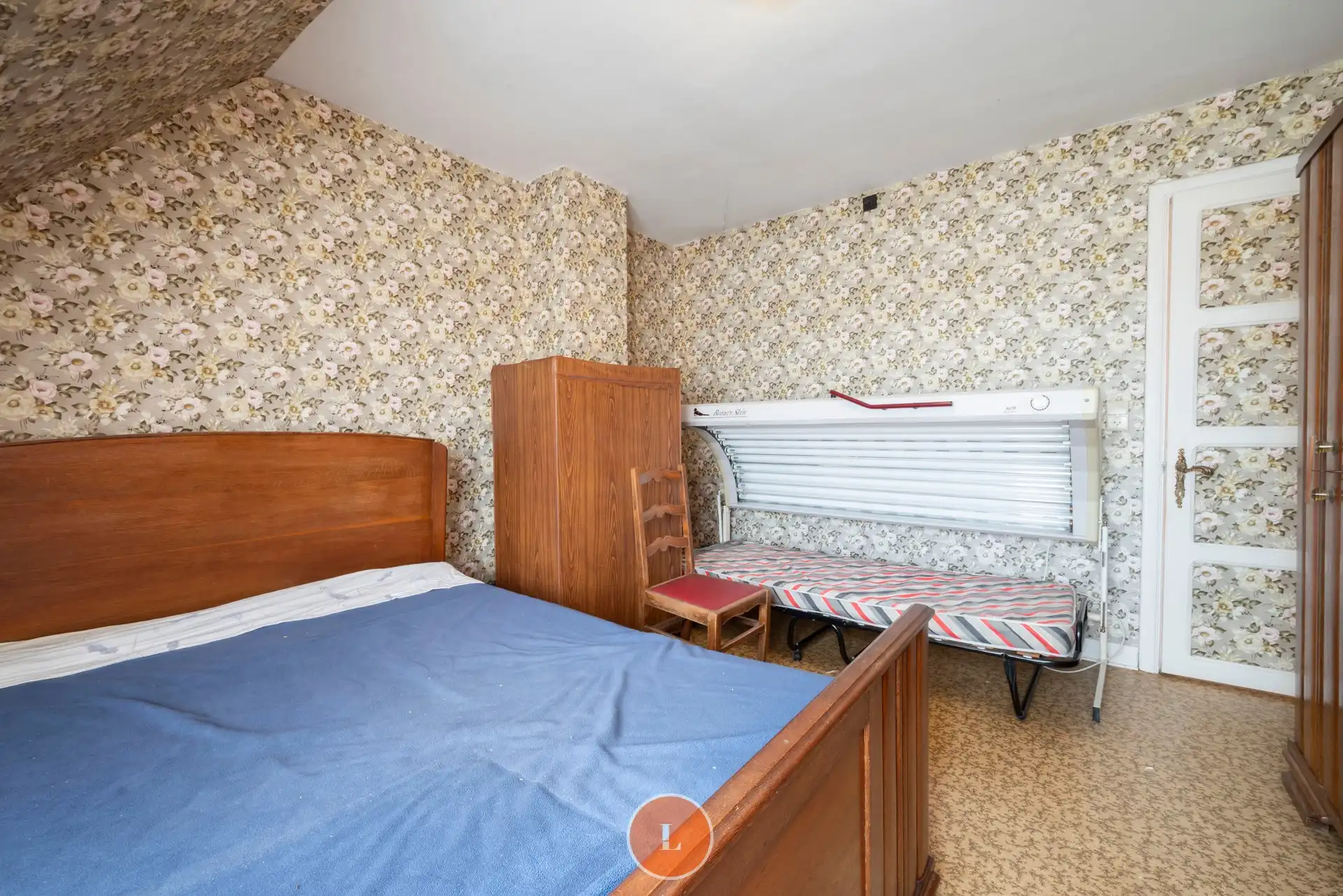 Te renoveren woning met apart bouwperceel op rustige locatie in het groen foto 13