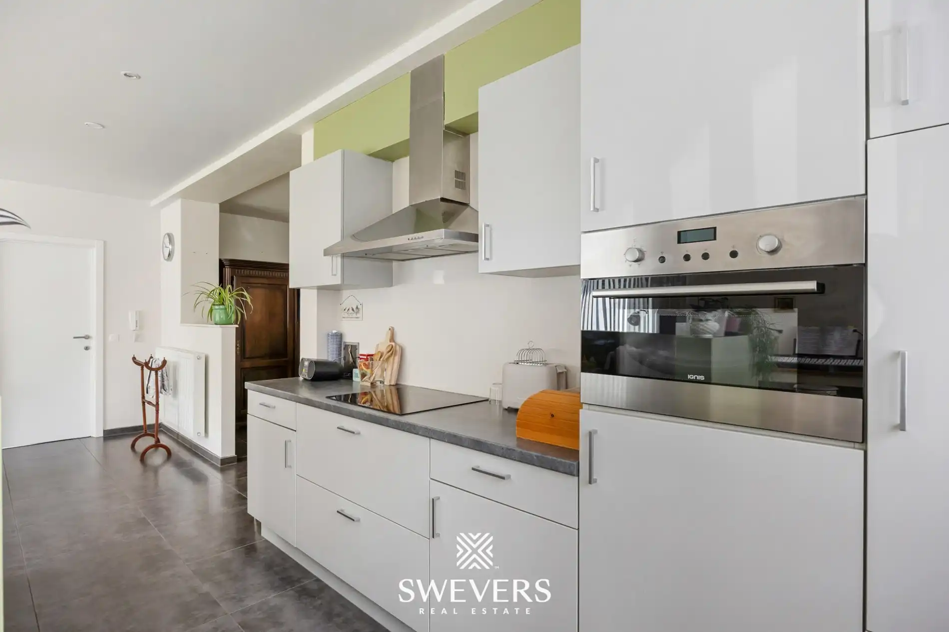 Gelijkvloers appartement met twee slaapkamers en bouwgrond te Herk-de-Stad  foto 9