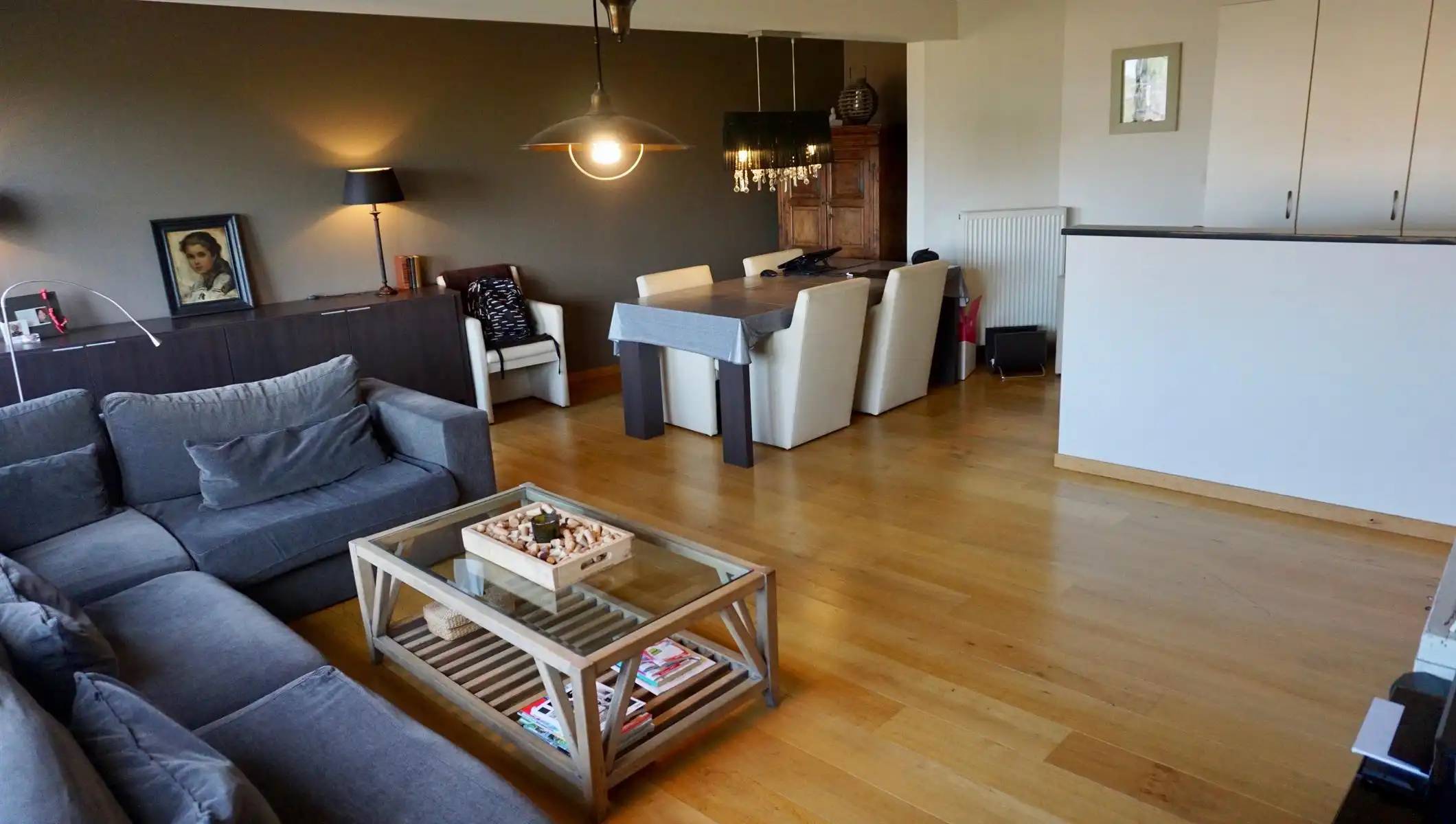 RUIM APPARTEMENT TE DILBEEK MET 2 SLAAPKAMERS EN GARAGEBOX foto 5