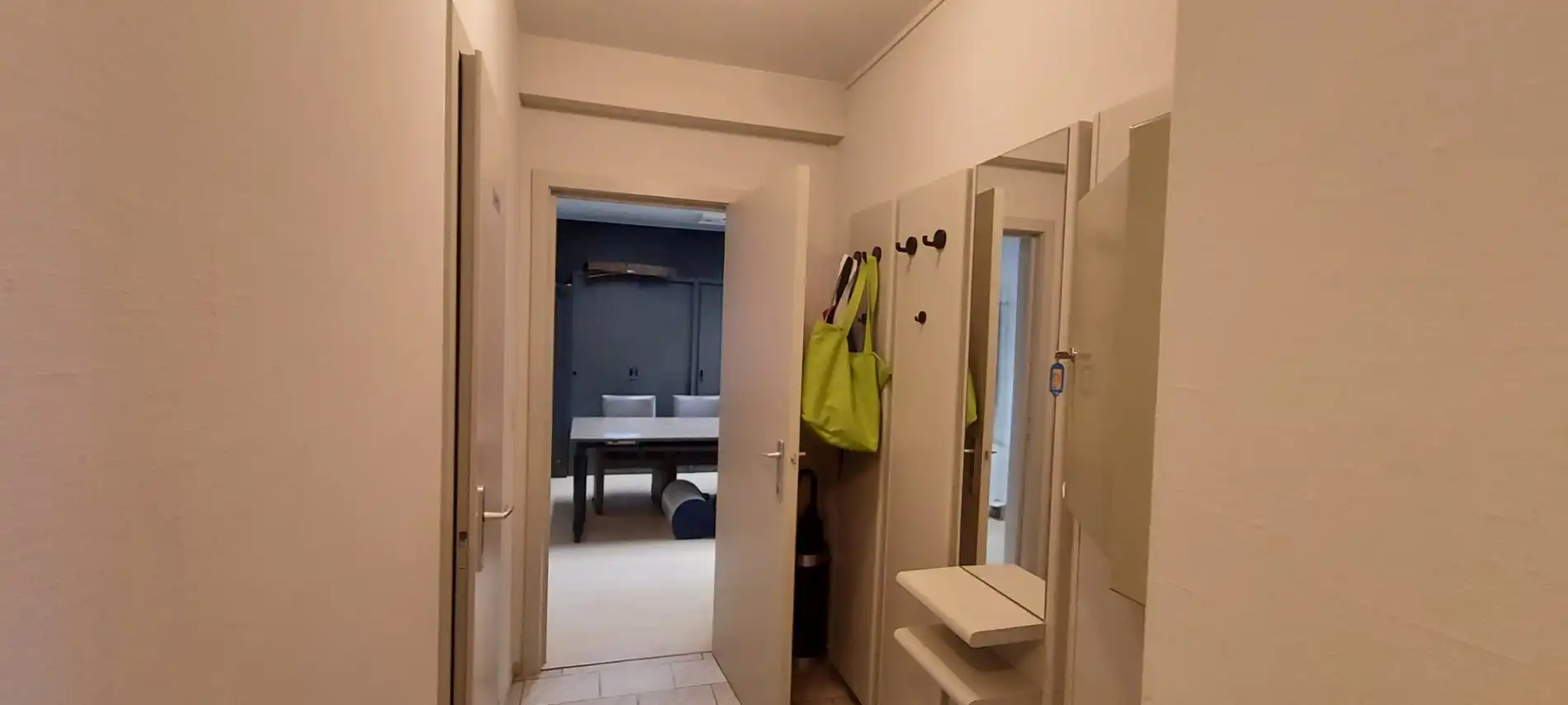 Handelspand / Kantoorruimte van 154 m² in commercieel centrum van Oostduinkerke foto 16