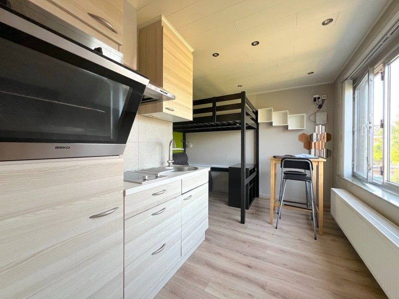 STUDENTENSTUDIO te TORHOUT foto {{pictureIndex}}
