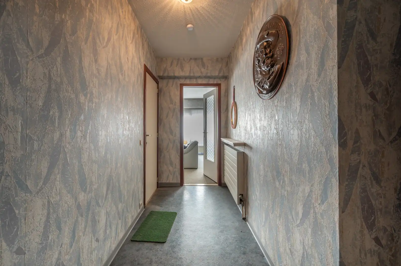 Centraal gelegen appartement met 2 slaapkamers foto 7