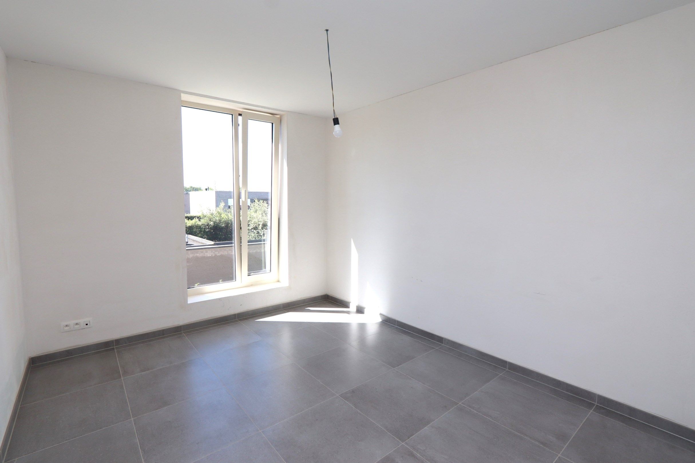 BEN-WONING MET CARPORT & 3 SLAAPKAMERS foto 12