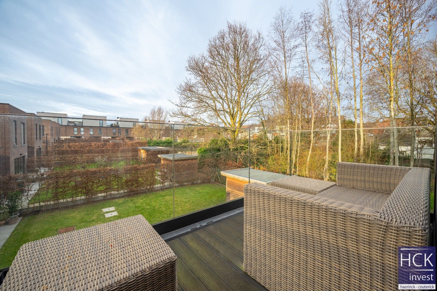 KRUISHOUTEM - Knap APP. met 2 SLPK. én autostaanplaats pal in centrum foto 6