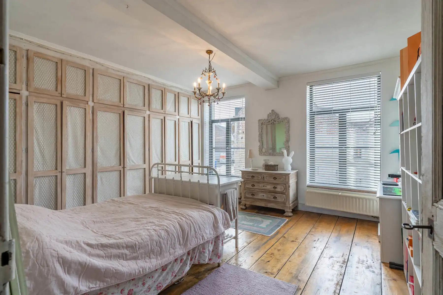 Karaktervolle gerenoveerde woning te Hoegaarden. foto 17