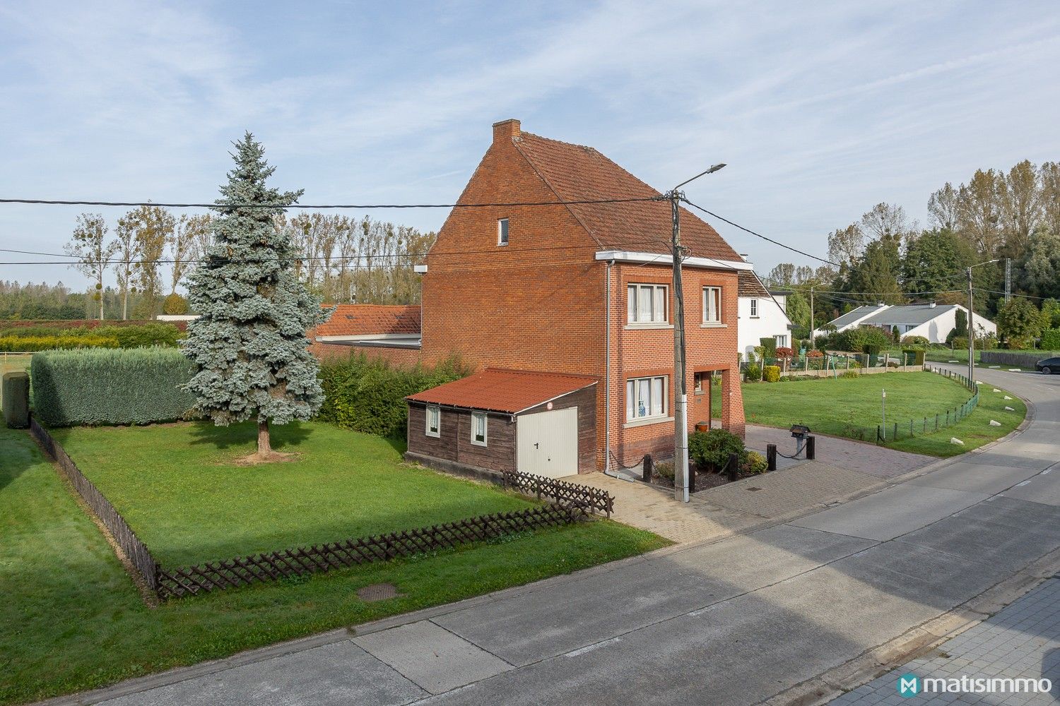 RUIME GEZINSWONING MET 4 SLAAPKAMERS EN NAASTLIGGENDE BOUWGROND IN KORTESSEM foto 33