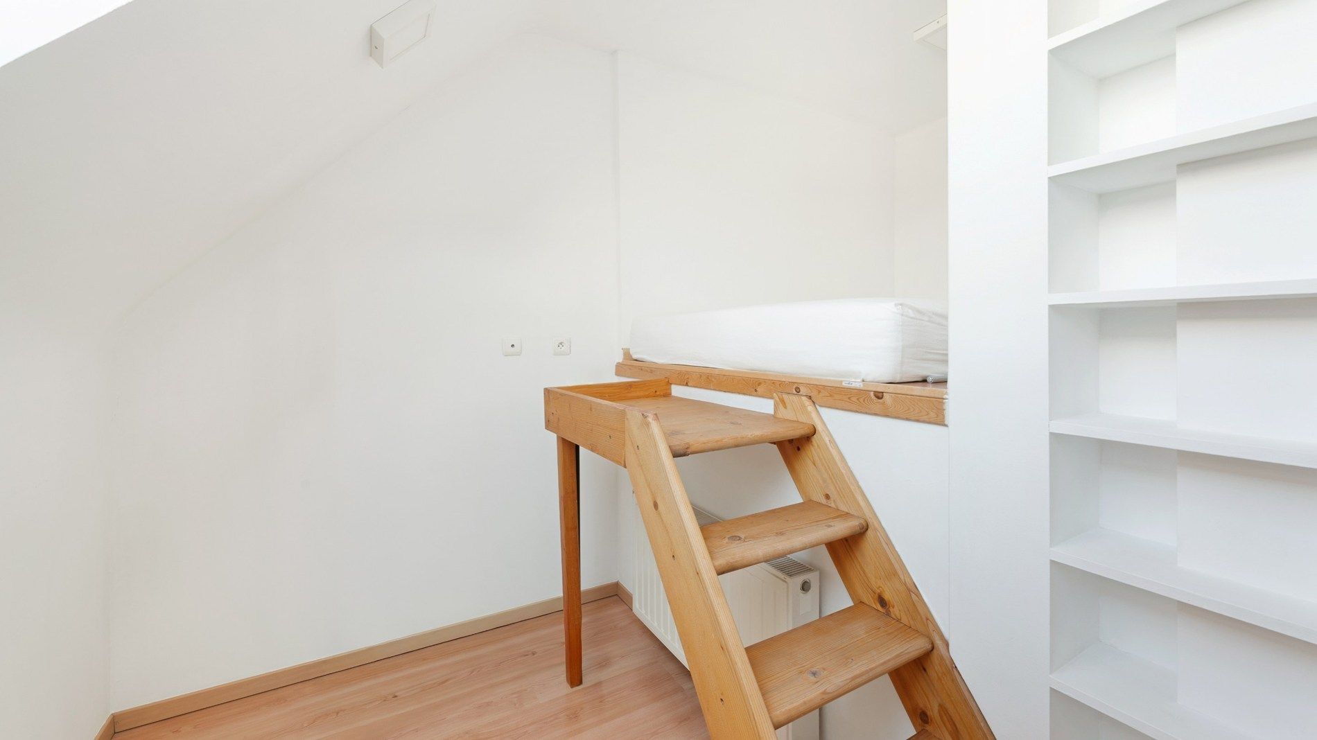 Ruim duplex appartement met zonnige terrassen in hartje Knokke foto 17