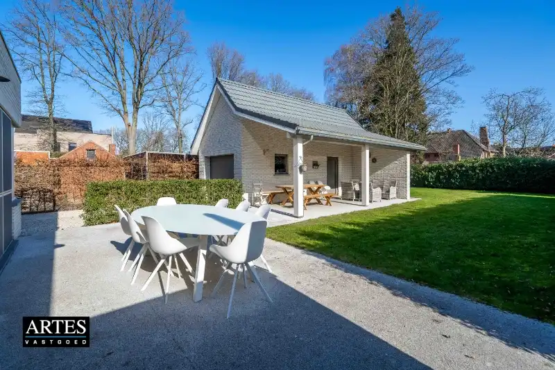 Karaktervolle woning met moderne luxe foto 8