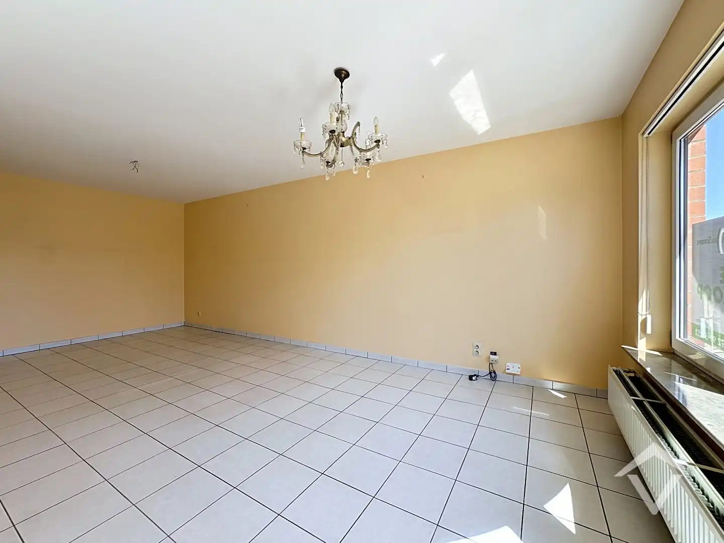 Instapklaar appartement met 2 slaapkamers en garage in centrum Torhout foto 4