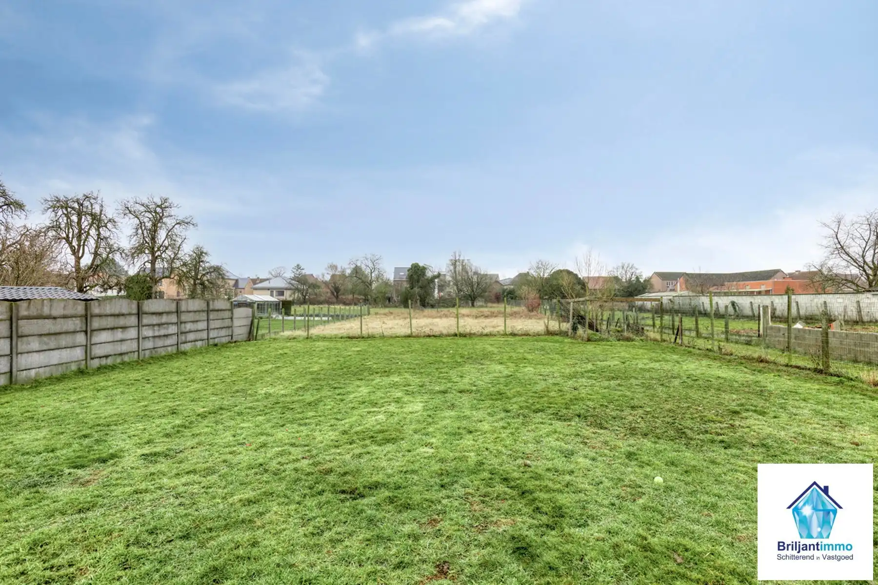 Open bebouwing met 3 slp, garage en tuin in rustige buurt foto 21