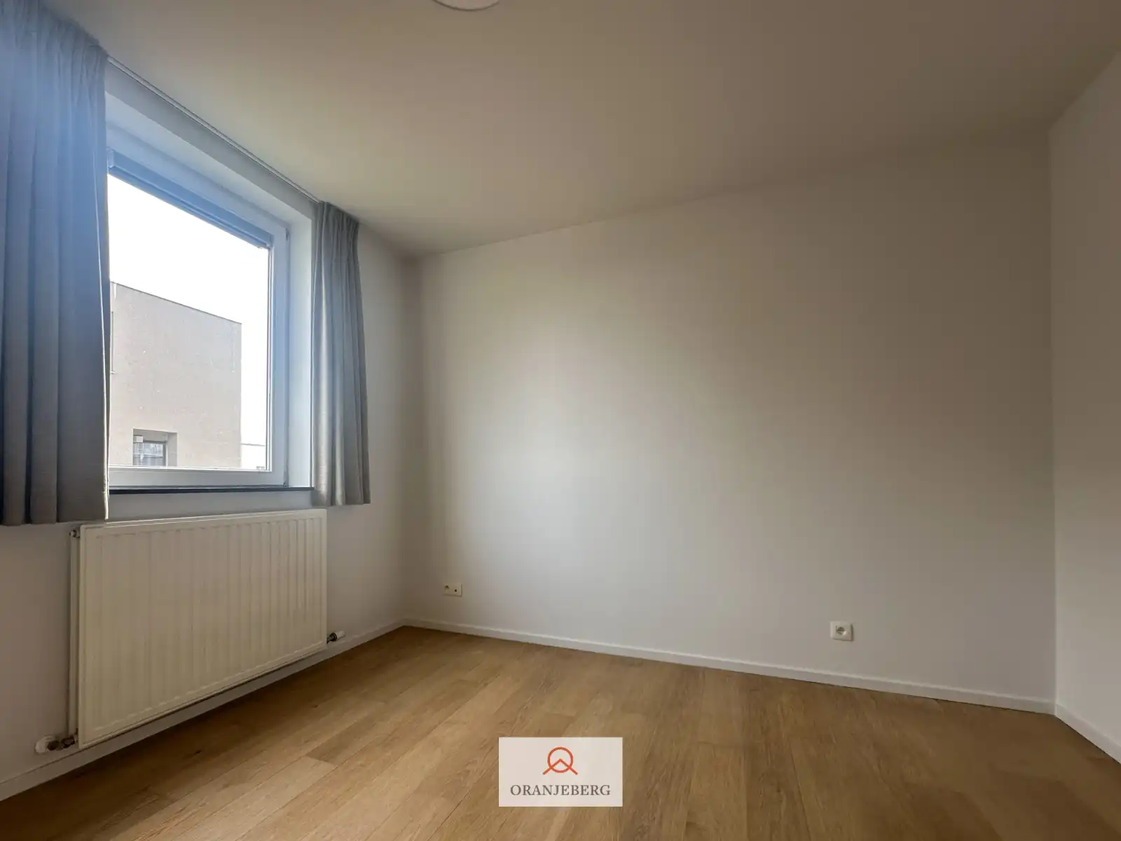 2slpk appartement met terras vlakbij het station Gent-Sint-Pieters foto 11