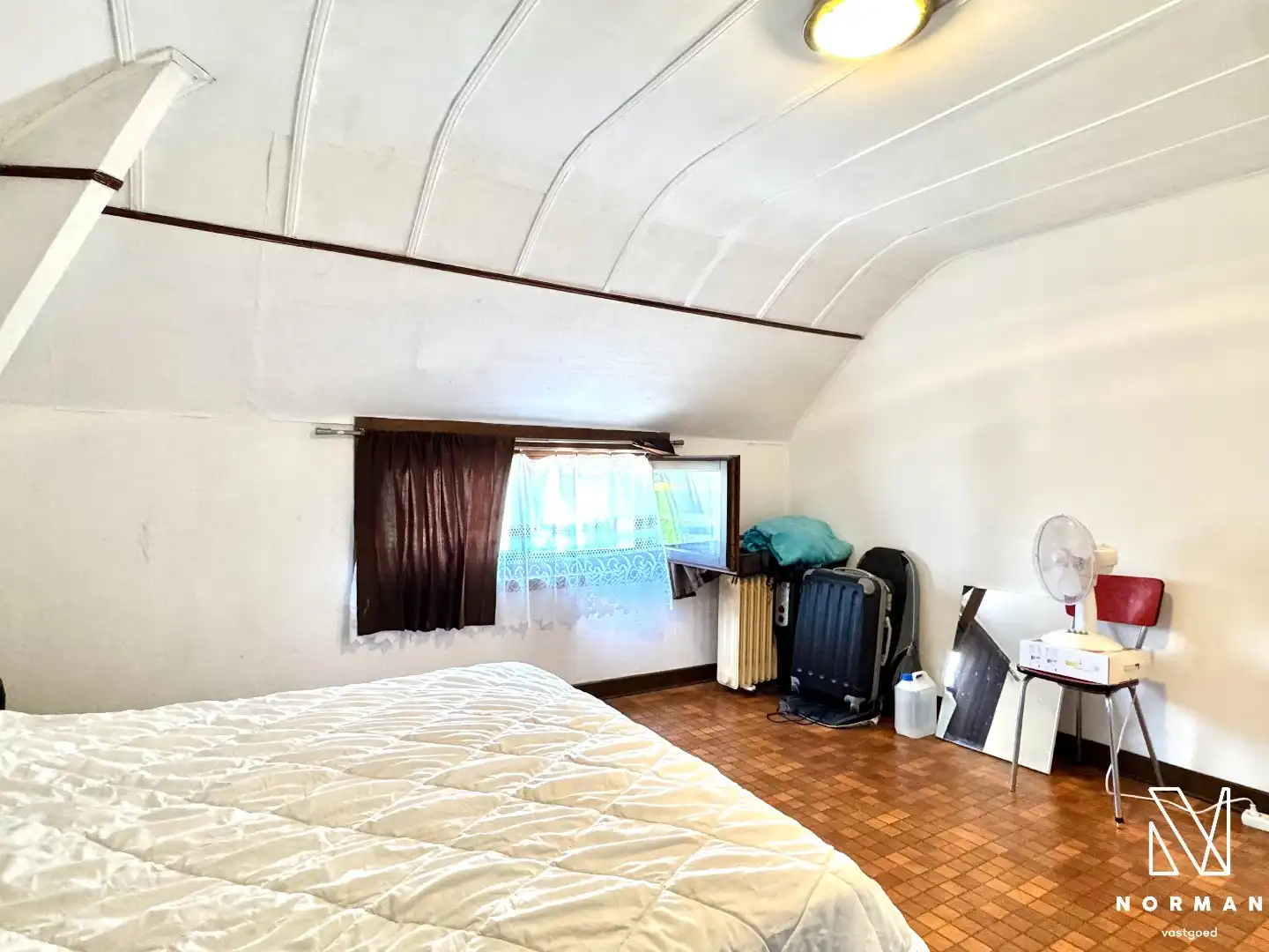 Instapklare woning te koop in Bavikhove met 3 slaapkamers, 2 badkamers en werkatlier op rustige, landelijke ligging! foto 18