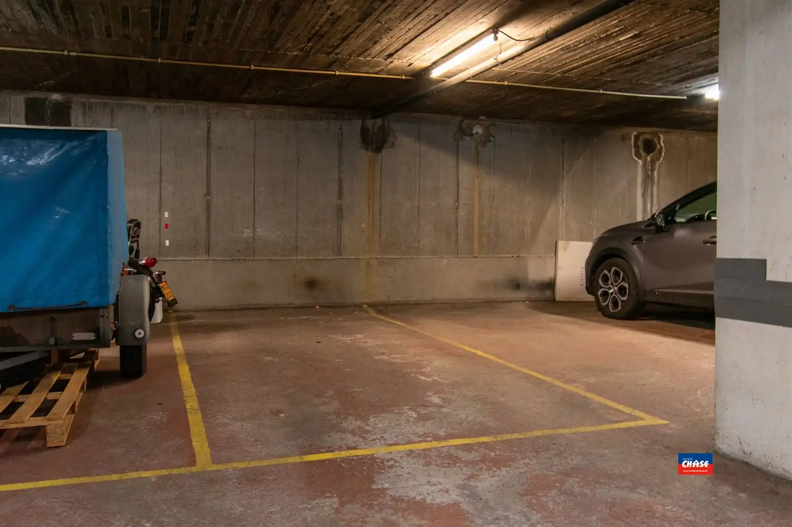 Instapklaar appartement met 2 slpks + P  foto 14