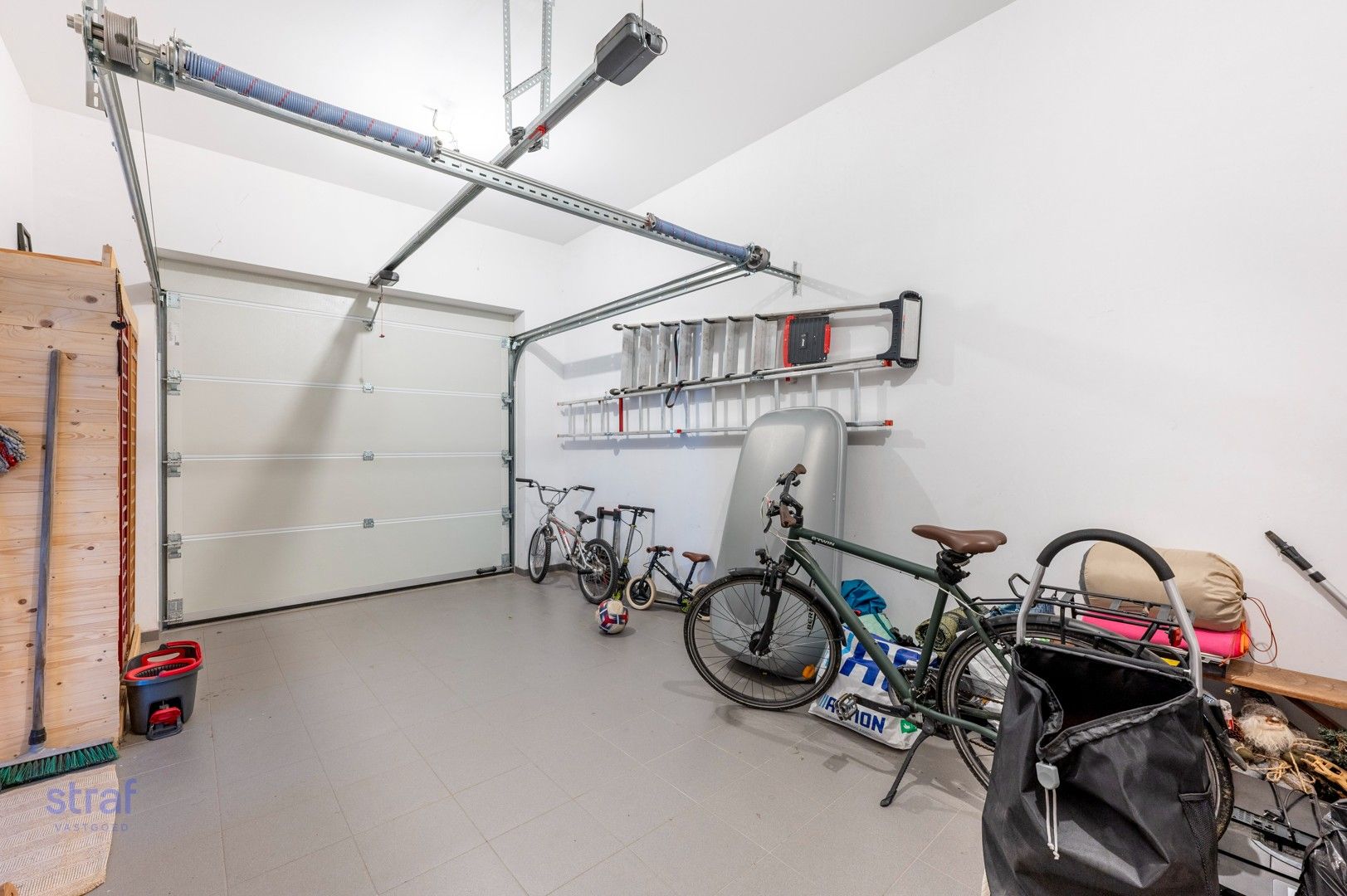 Woning met 3 slaapkamers, garage en tuin te koop op Linkeroever foto 20