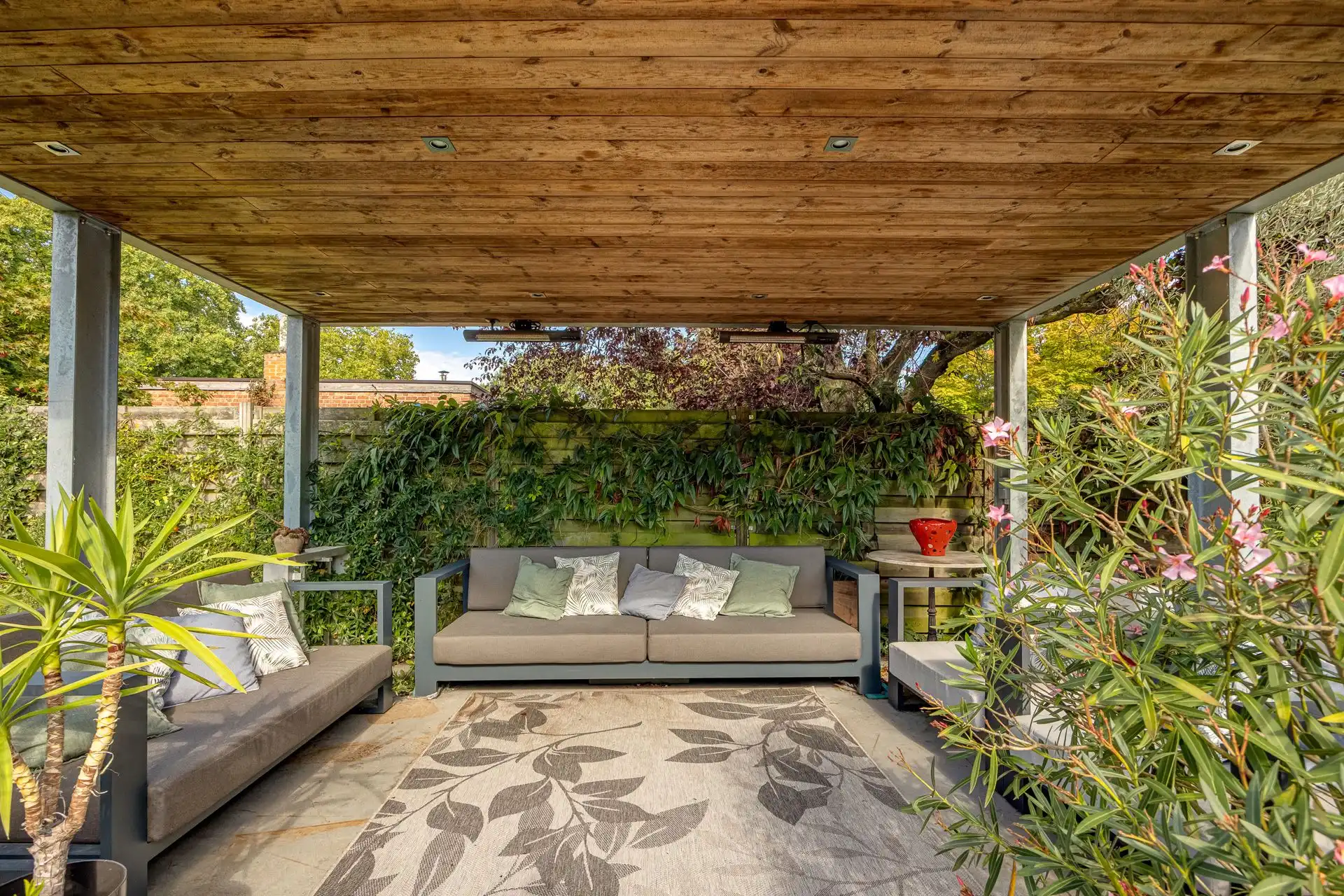 Volledig gerenoveerde gezinswoning met 5 slpks te Kontich foto 29