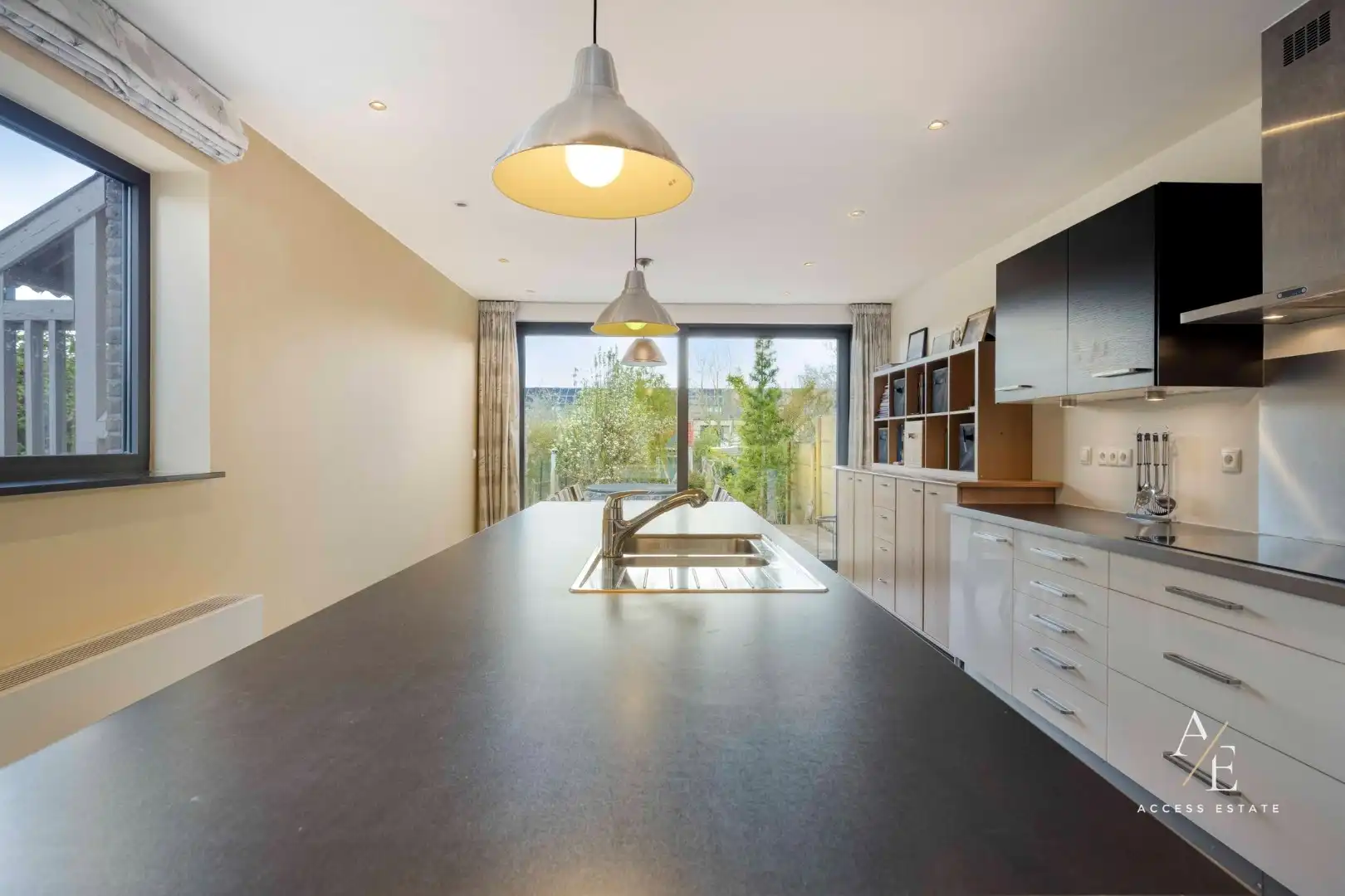 LEDE - Instapklare gezellige woning met ruime tuin en terras! foto 5