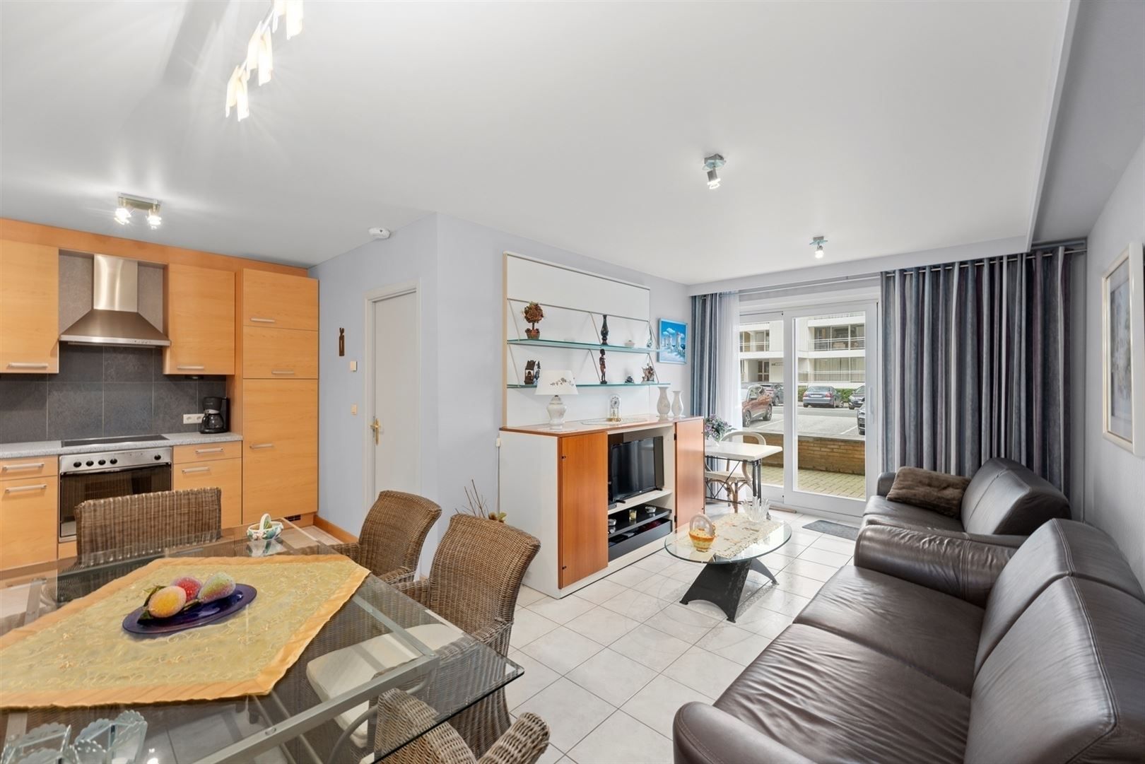 Heel mooi gelegen appartement met 1 slaapkamer in instapklare staat met groot terras foto 6