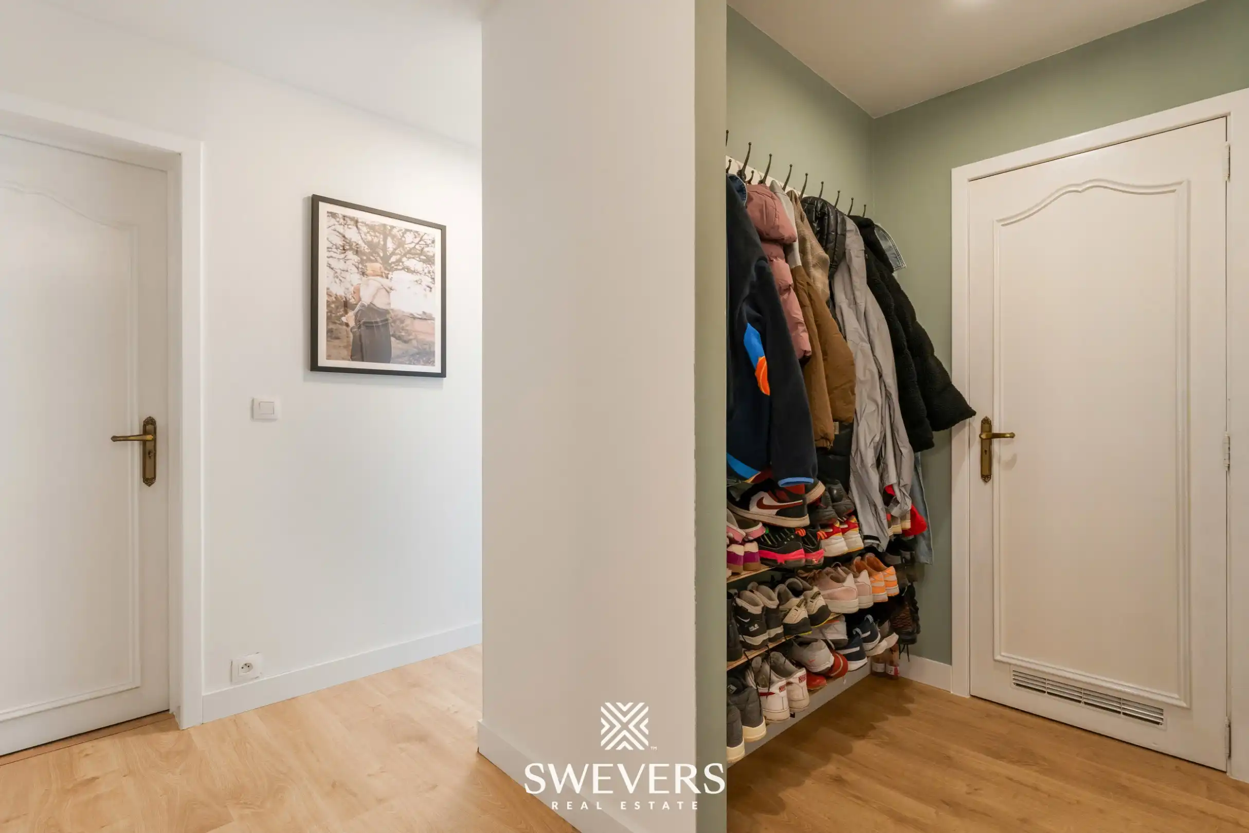 Instapklaar appartement met 2 slaapkamers en lift in centrum Beringen  foto 16