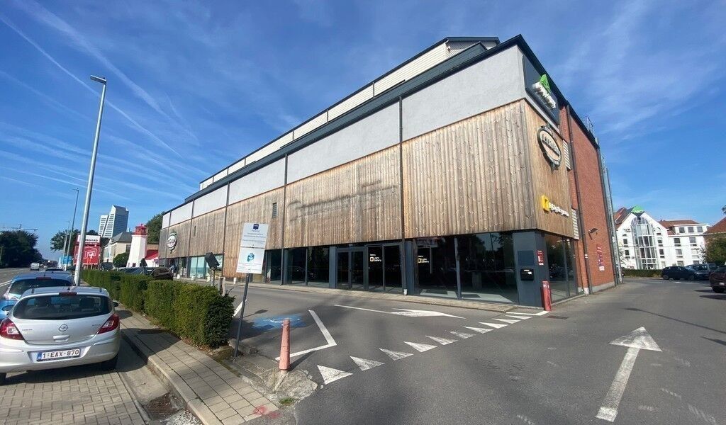 Winkel te huur langs Kortrijksesteenweg rechtover Maaltebruggepark te Gent foto 9