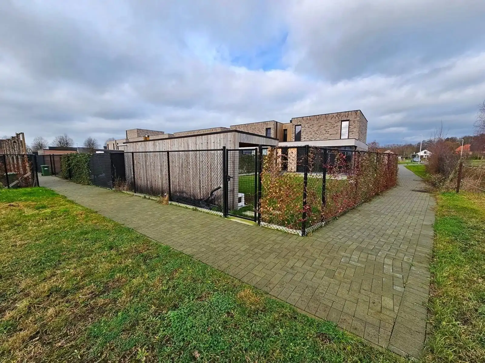 Huis te huur foto 23