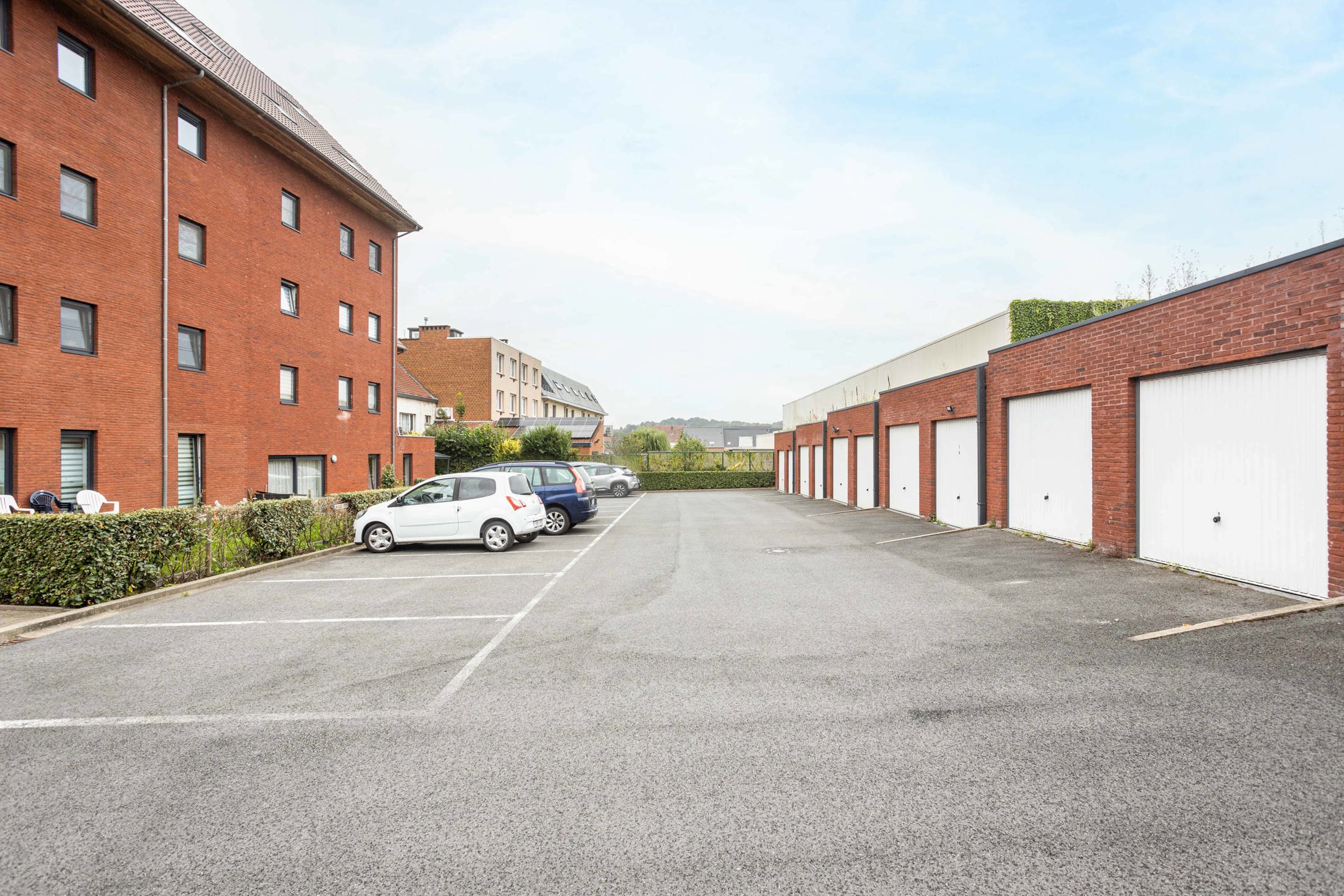 Modern hoekappartement met garage en kelderberging foto 19