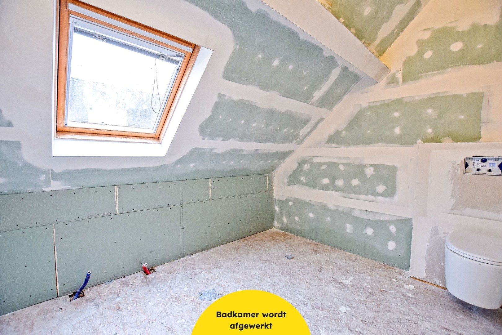 Unieke kans, afgewerkte woning met 4 slaapkamers en ruime tuin. foto 13