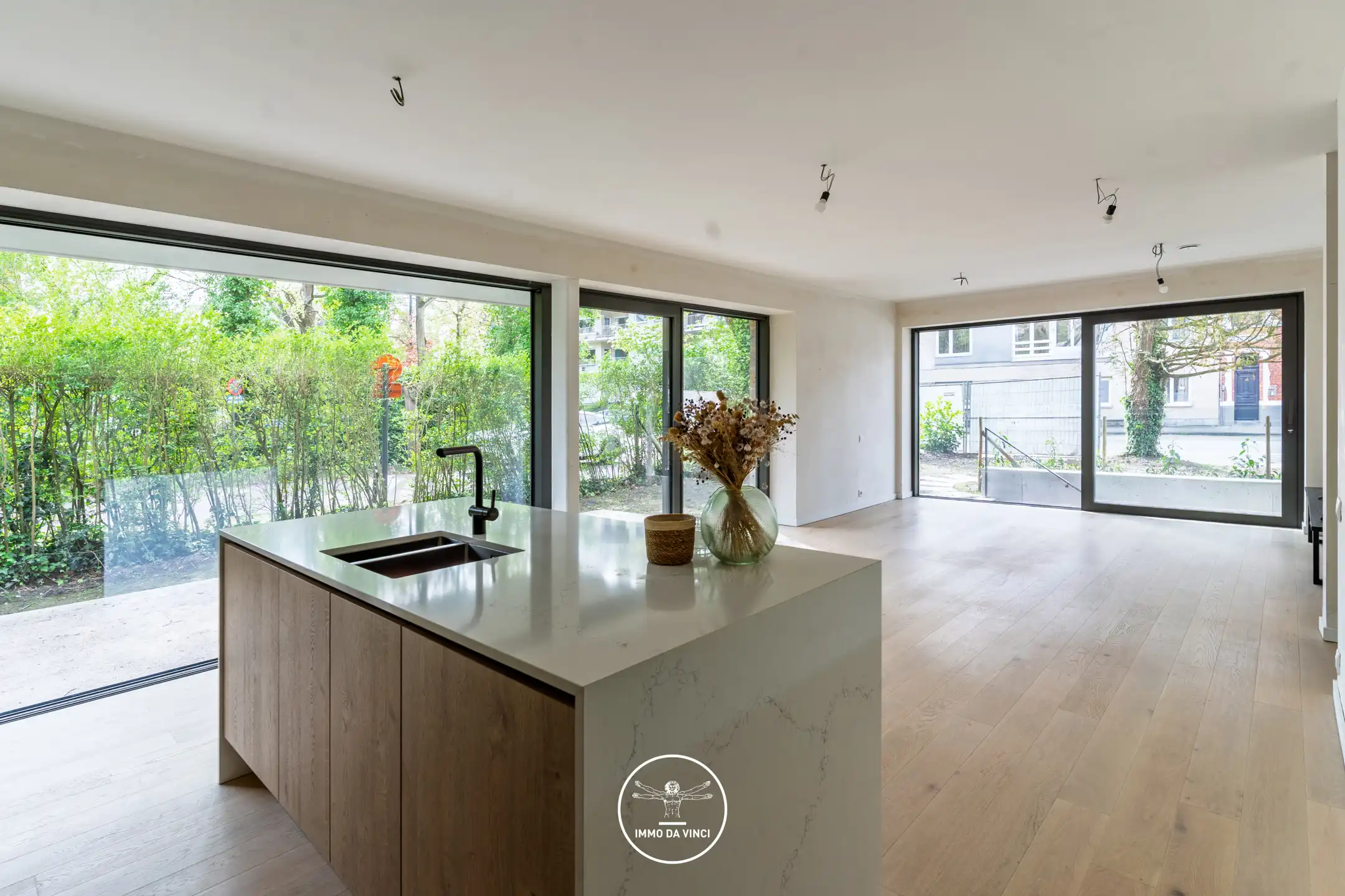 Luxueus nieuwbouwappartement nabij station Gent-Sint-Pieters foto 4