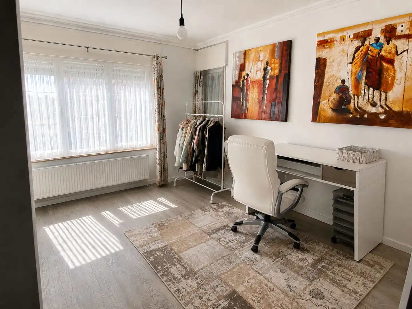 Gerenoveerde halfopen bebouwing met twee slaapkamers te huur in Machelen (Zulte) foto 8