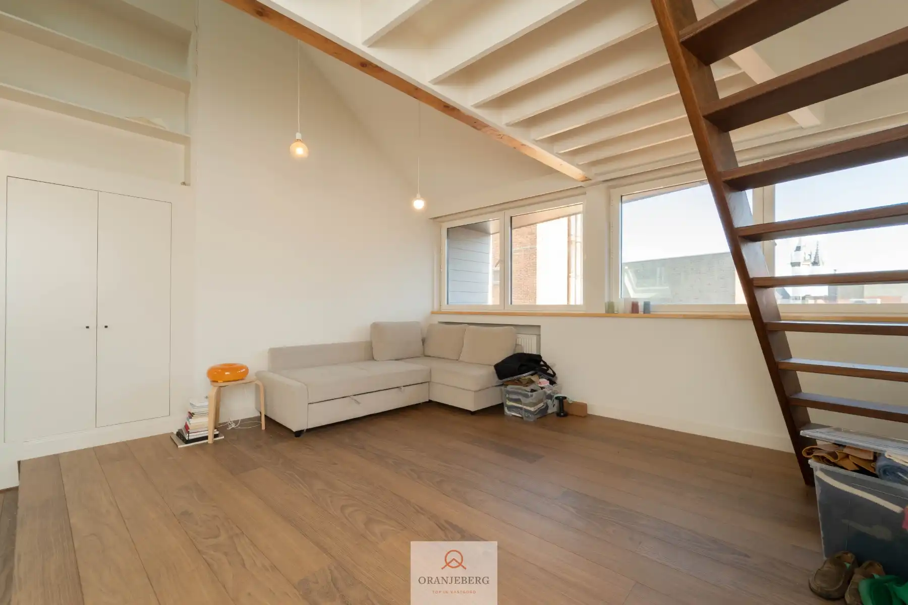 Duplex-penthouse/loft in hartje Gent! foto 6