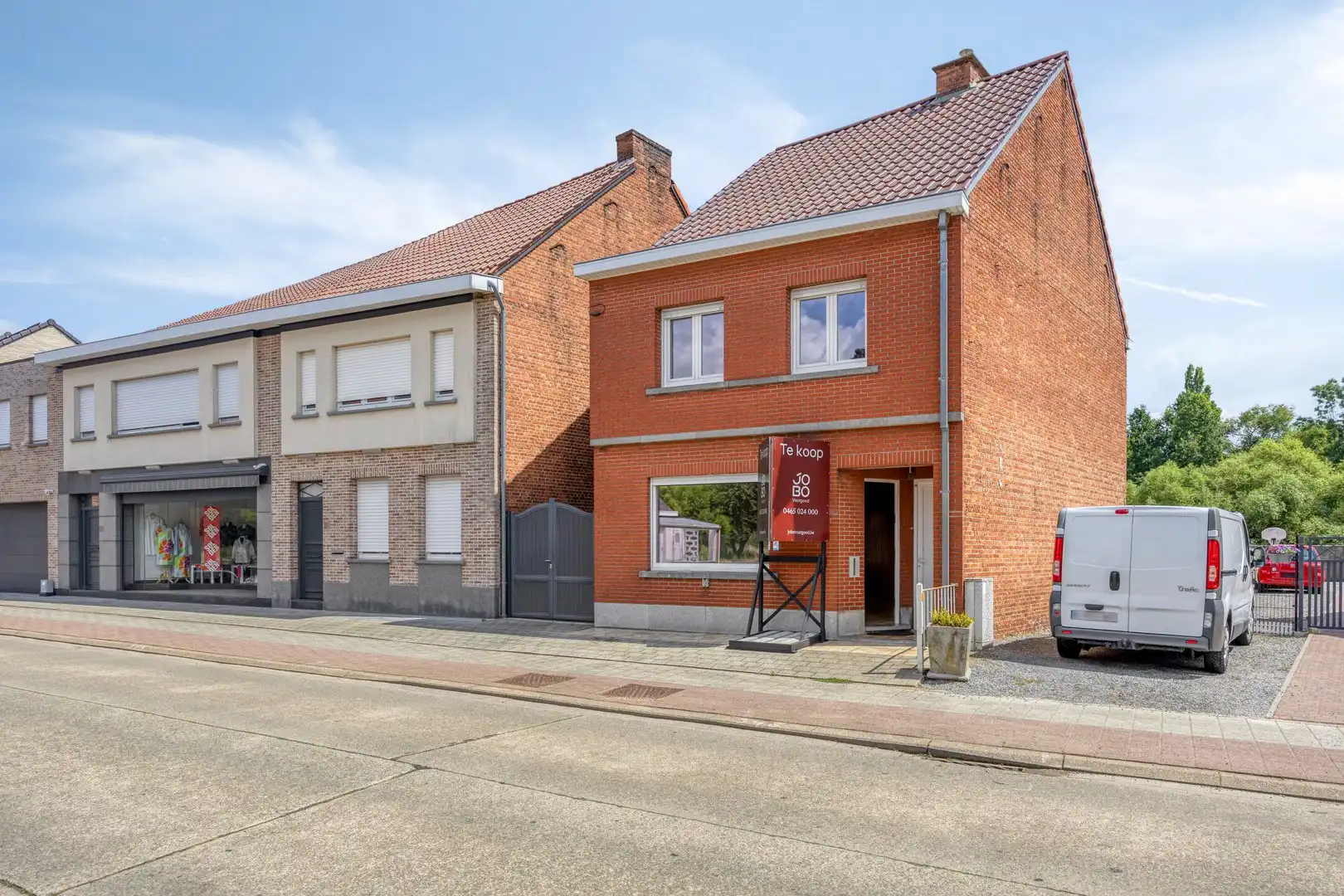 Gezinswoning nabij het centrum foto 2