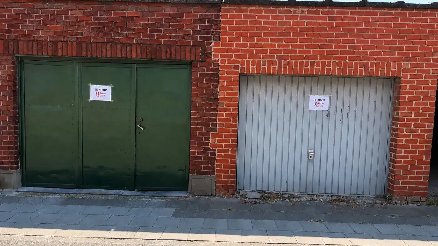 3 garageboxen te koop in Harelbeke foto 2