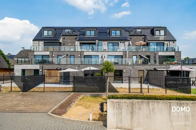 Exclusief appartement met uniek uitzicht te Alken. Inclusief 3 parkeerplaatsen en ruime kelderberging. foto 14