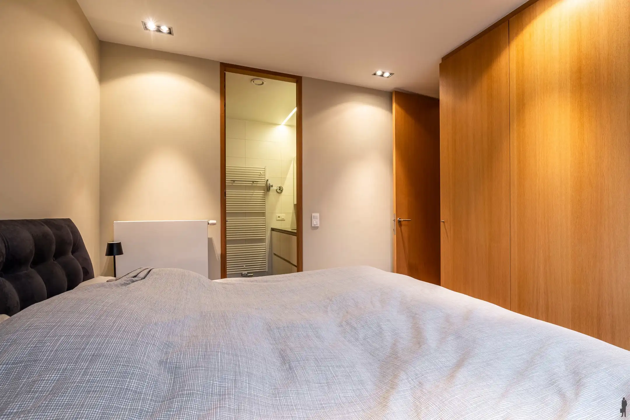 Stijlvol appartement op tweede verdieping met royaal terras foto 14