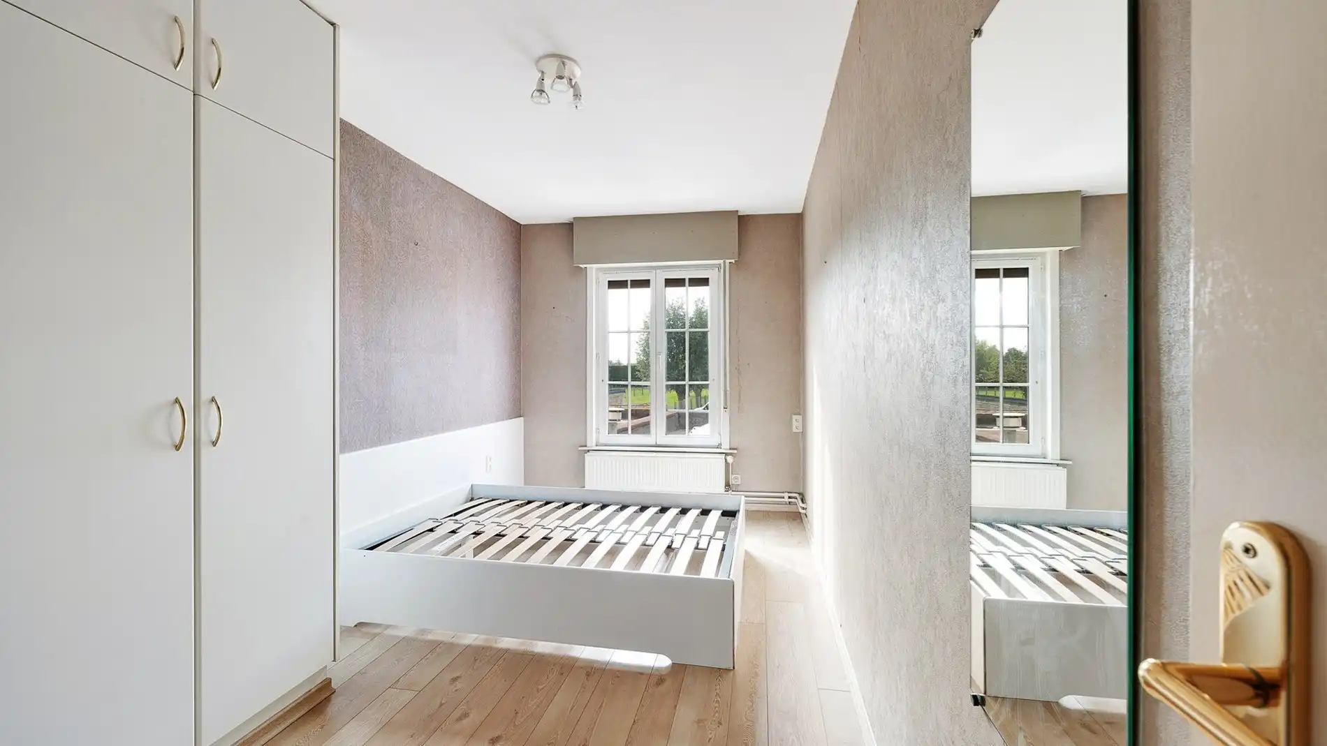 Leuke halfopen woning met garage te Knokke-Westkapelle foto 11