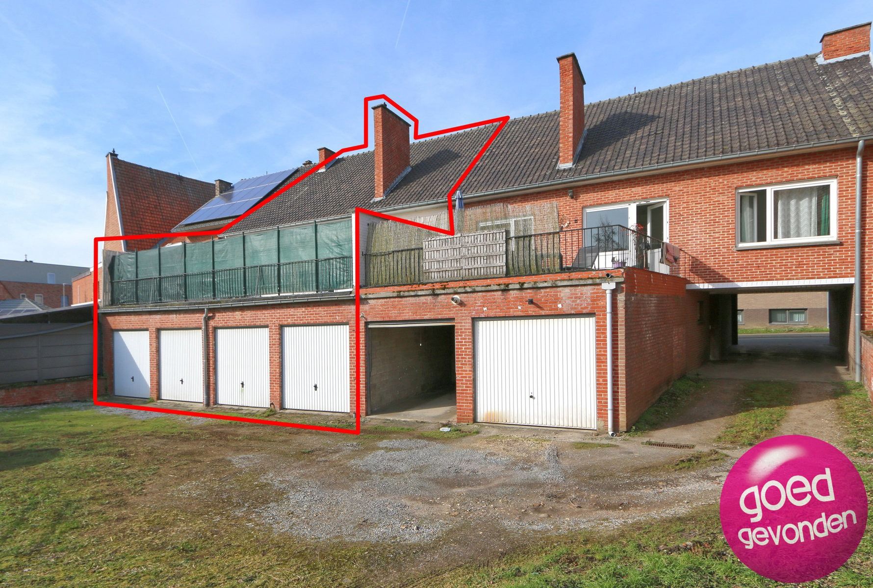 APP 3 SLK - TERRAS - 7 GARAGEBOXEN - CENTRAAL - RUSTIG foto 2