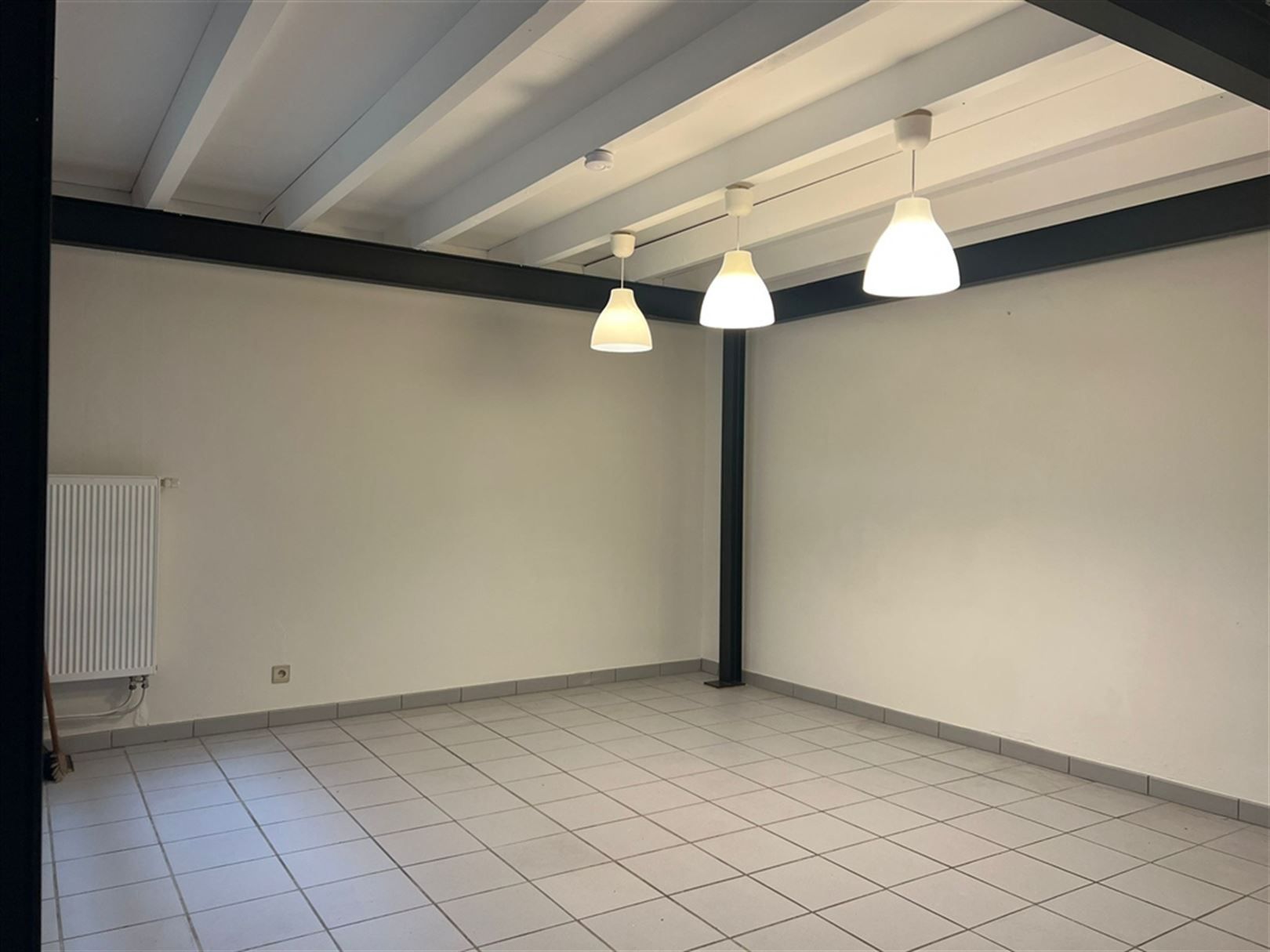 Gelijkvloers kantoor in authentieke trapgevelwoning foto 5