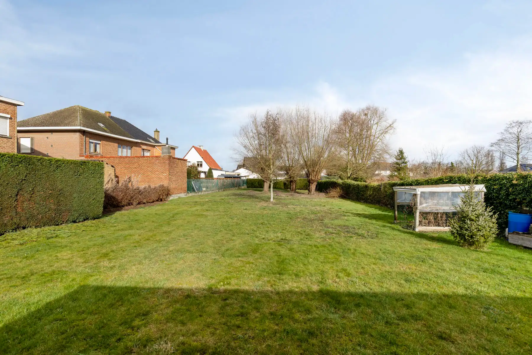 Mooie open bebouwing met bijgebouw en grote tuin foto 25