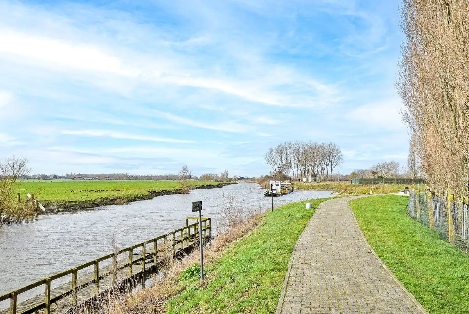 Restaurant met privéwoning en 2 B&B-kamers op 4.370 m² foto 37