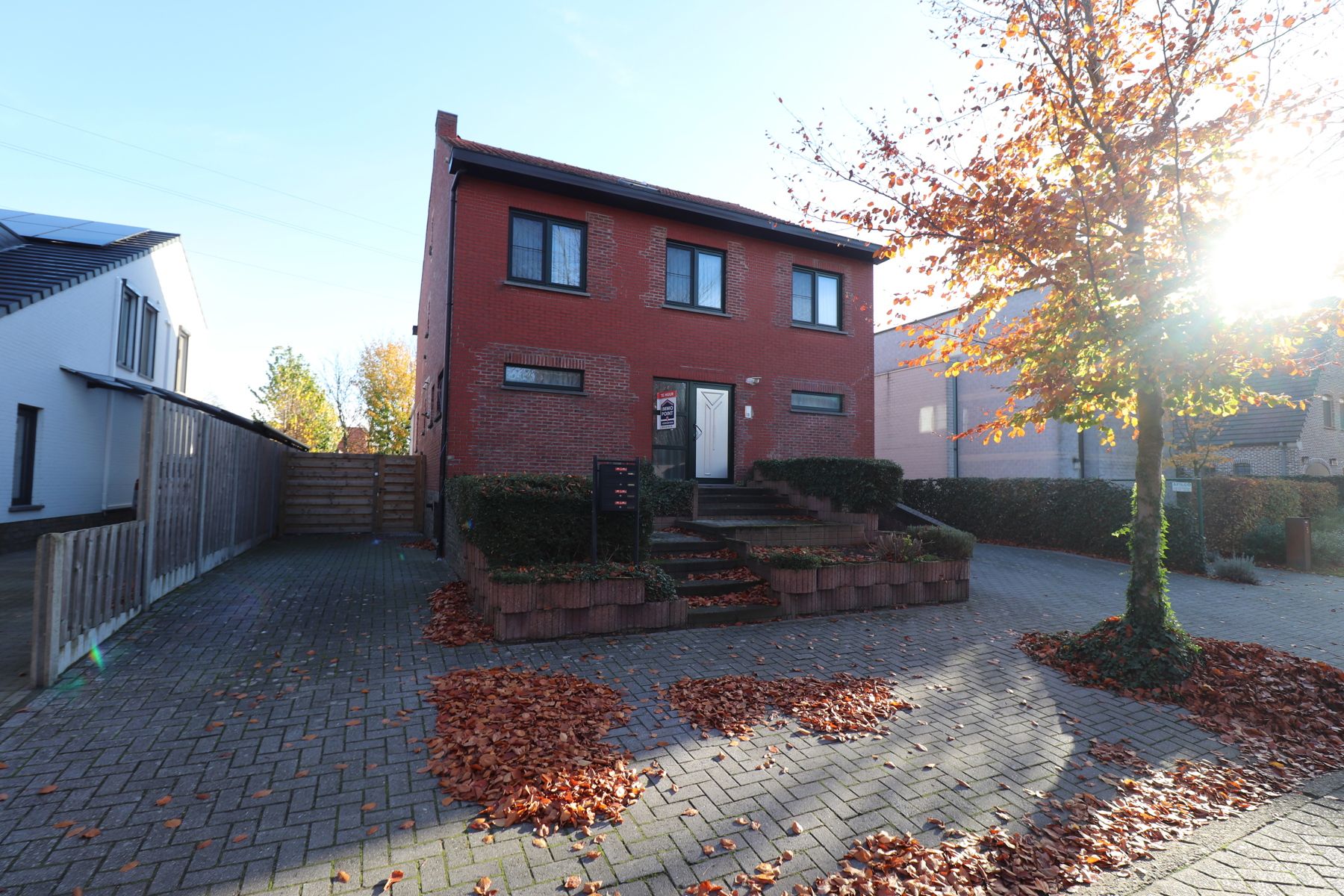 Een dakappartement met 1 slaapkamer op een rustige locatie in Beerse. foto {{pictureIndex}}