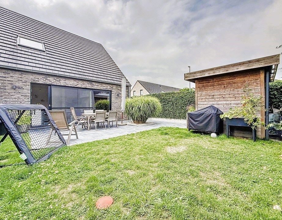 Moderne halfopen woning met tuin en garage – Rustige, centrale ligging! foto 11