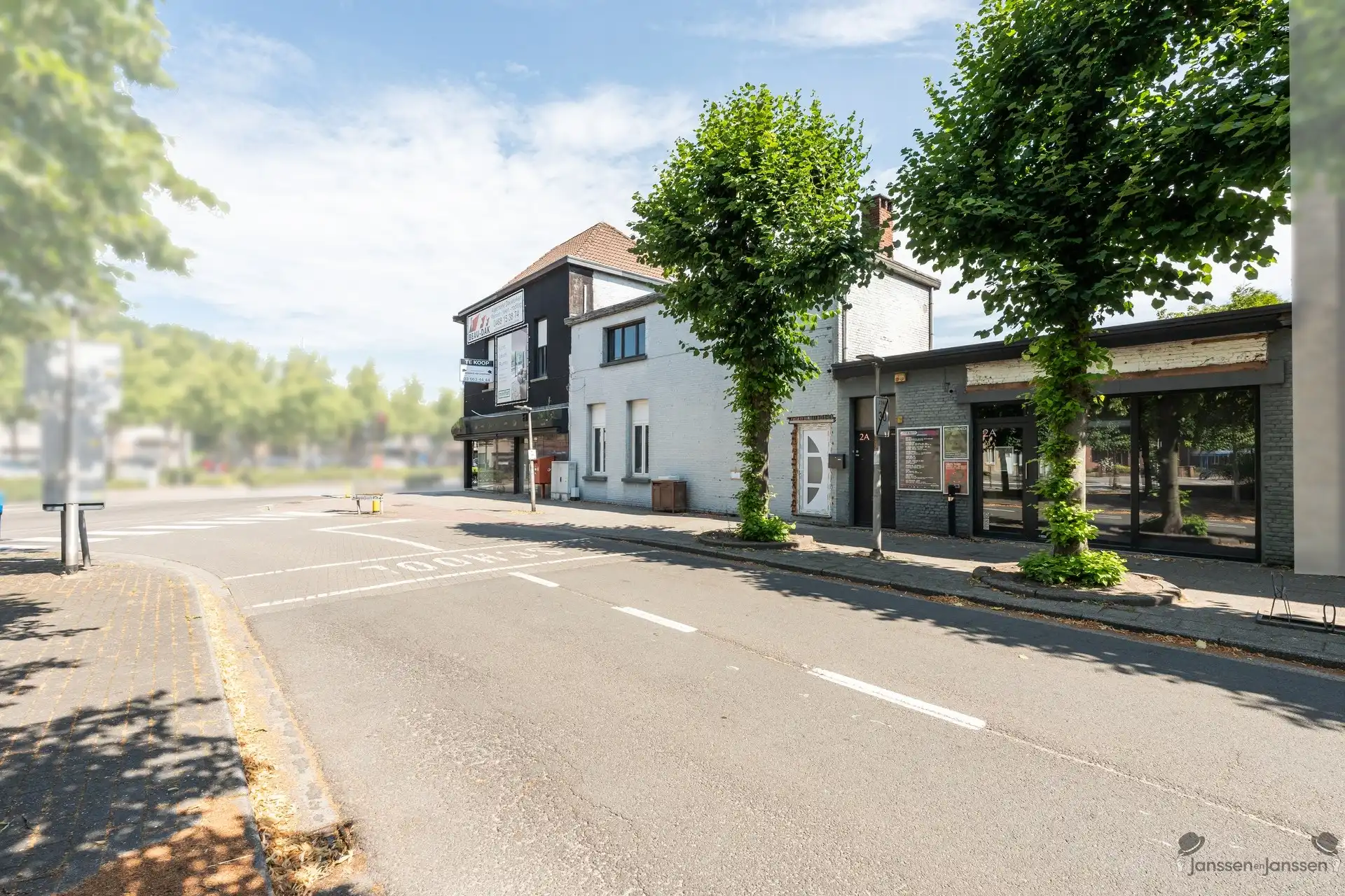 Opbrengsteigendom/ nieuwbouwproject in het centrum van Maria-ter-Heide (Brasschaat) foto 3