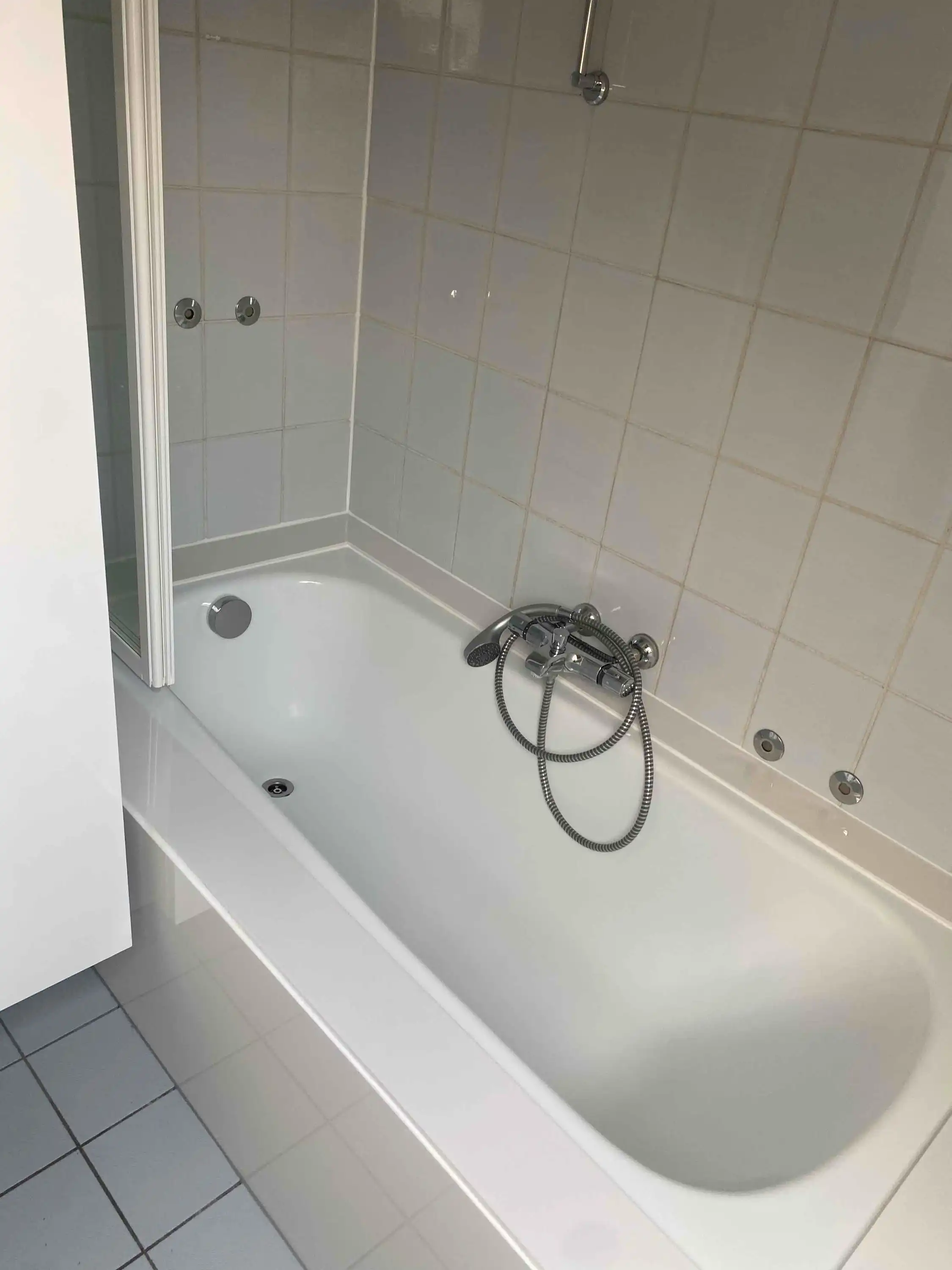 Mooi centraal gelegen appartement met ruim terras op de derde verdieping foto 9