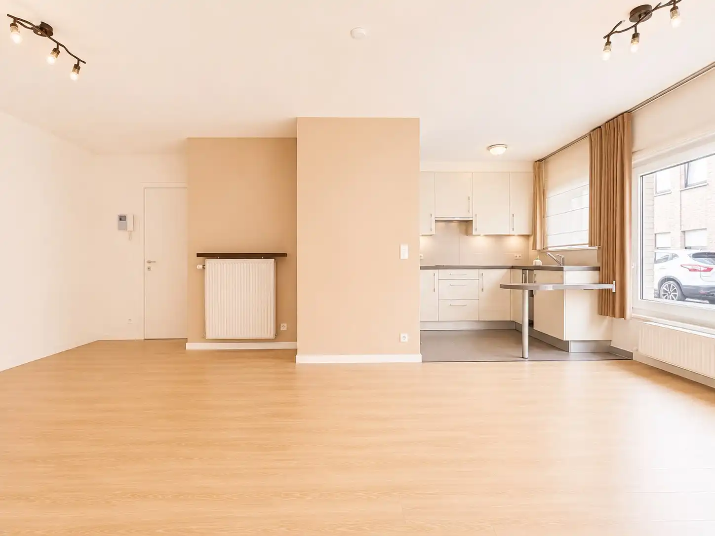 Gelijkvloers appartement met 2 kamers te Heist centrum foto 4
