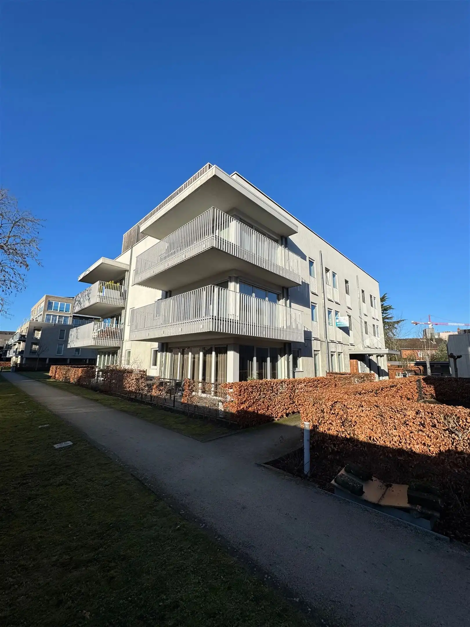 Appartement foto {{pictureIndex}}