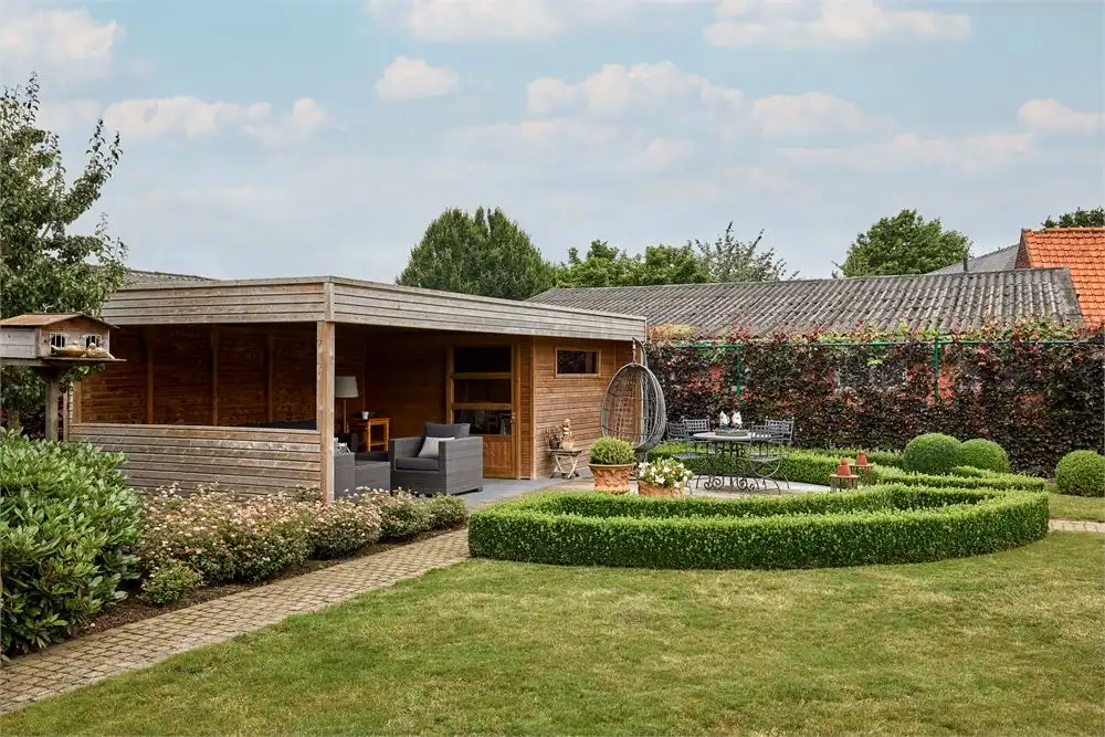 Villa met 2 loodsen (300m² / 150m²) op ca.1850m² foto 22