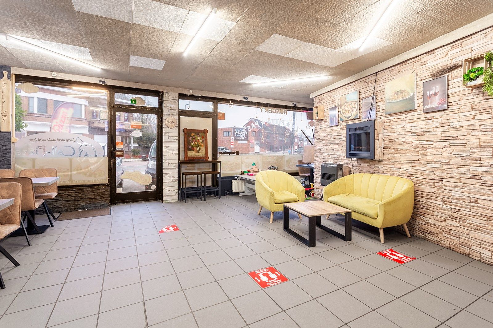 Handelspand met duplex appartement en garage op toplocatie foto 7