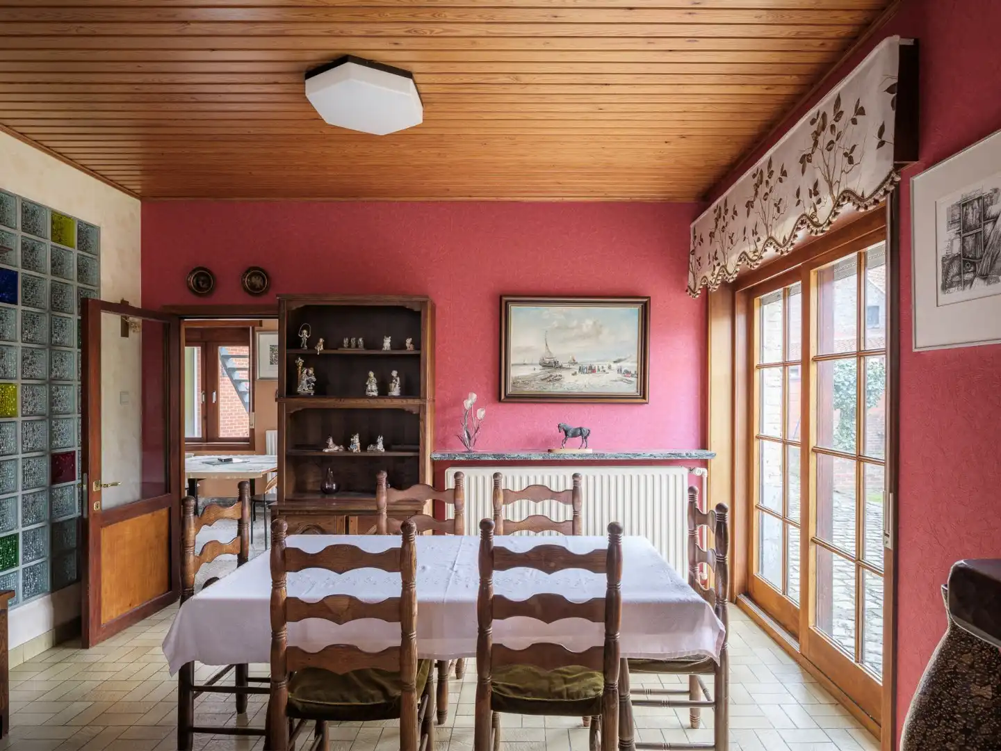 Karaktervolle burgerwoning met stadstuin op het dorpsplein van Zwijnaarde foto 24