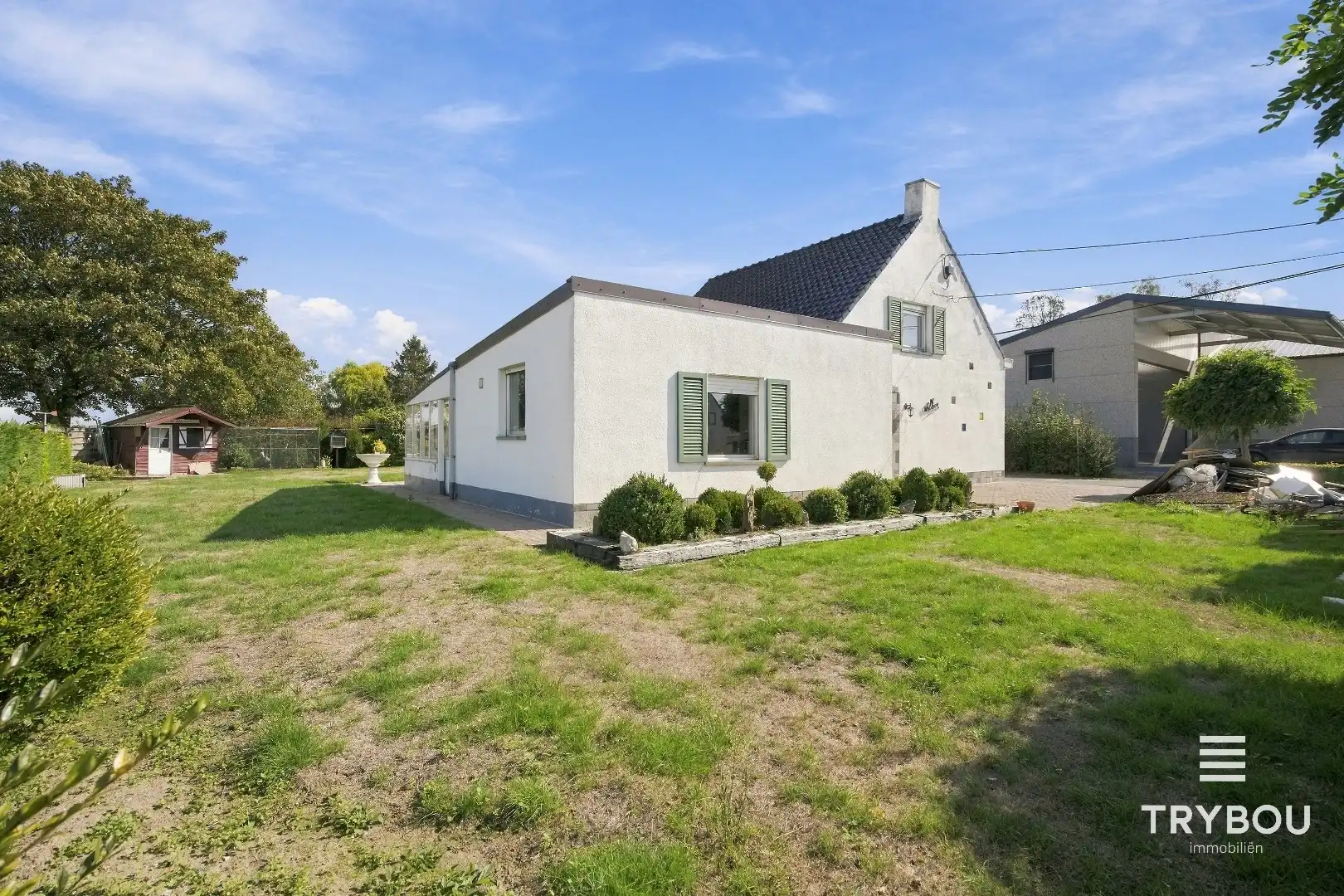 Landelijk gelegen woning met opslagplaats op 3687m² in Merkem! foto 19