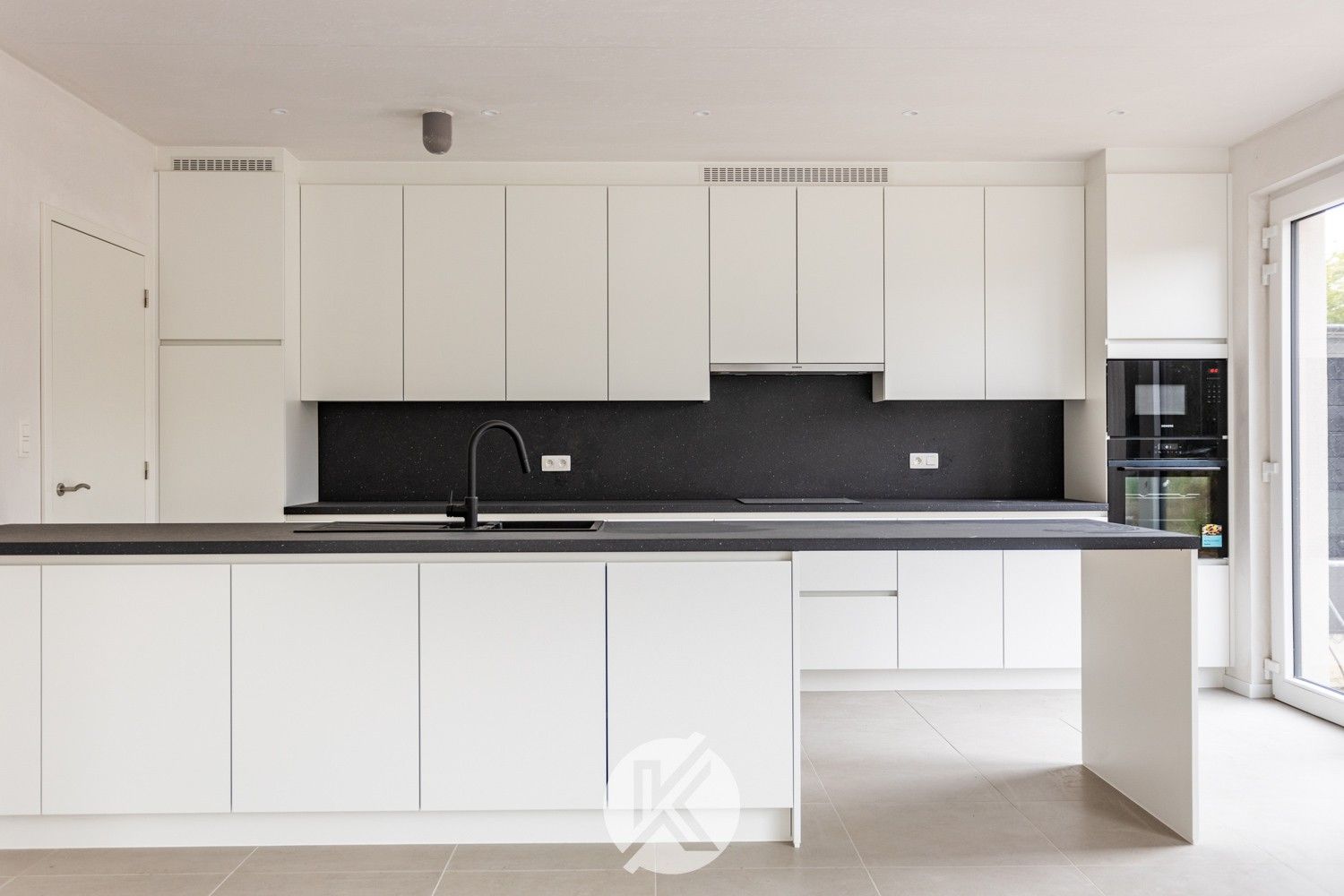 Duurzame, halfopen nieuwwbouwoning in Herzele foto {{pictureIndex}}
